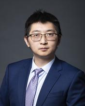Head shot of Weiwen Jiang